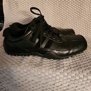 Nice non slip dress/work shoes